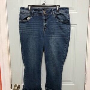 BloomChic Jeans Womens Size 18 Blue Denim Capri High Rise Stretch 21
